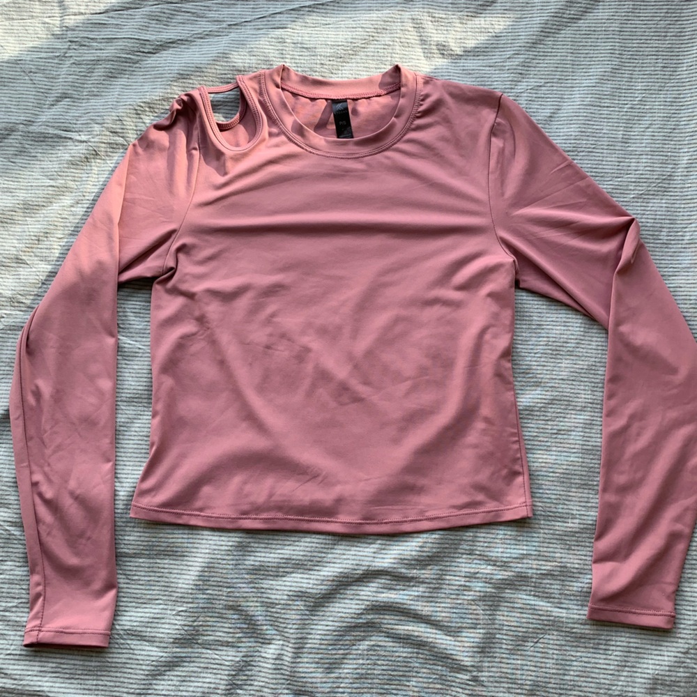 Kyodan long sleeve cropped athletic shirt
